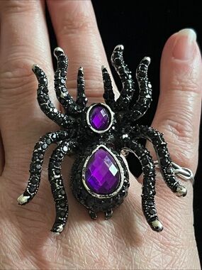 Gothic Purple Gem Spider Statement Ring